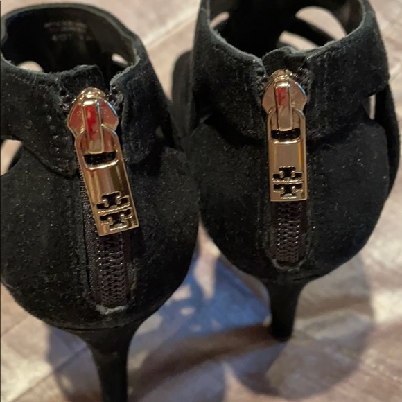 Tory BURCH Suede Platform Cage Heels - Picture 2 of 12